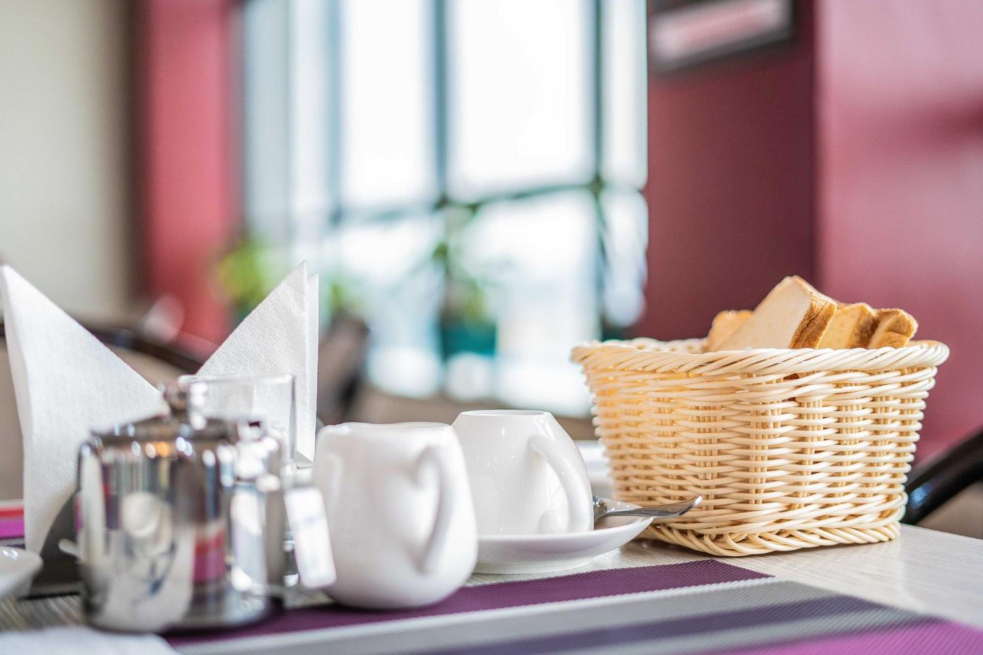 Hemak Suites Найроби Экстерьер фото